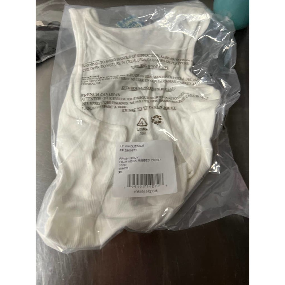 Free People High Neck Ribbed Crop White - Picture 3 of 6